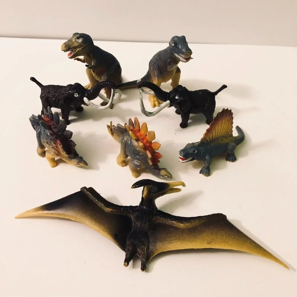 Vintage 1972 Inpro Lot of 8 Dinosaur Toy Figures Hong Kong